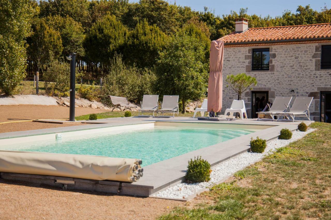 La Remise 4 Etoiles Villa Saint-Hilaire-de-Mortagne Екстериор снимка