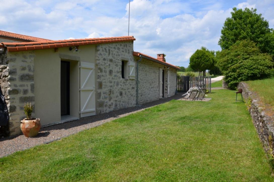 La Remise 4 Etoiles Villa Saint-Hilaire-de-Mortagne Екстериор снимка